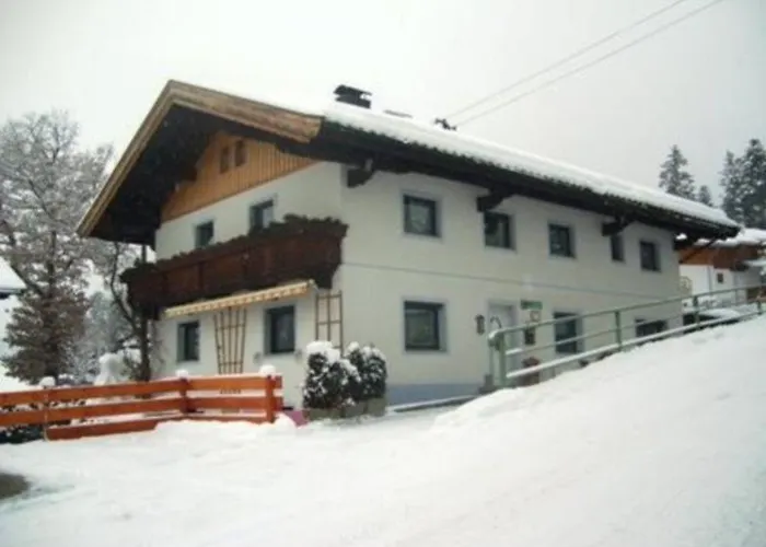 Pension Feichter Guest house